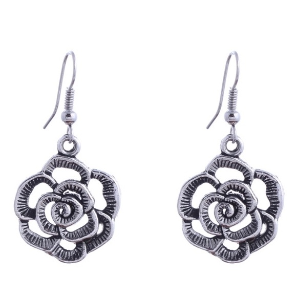 NEW!💙💎🌹BOHEMIAN STYLE ROSE DROP EARRINGS!🌹💎💙 - Picture 7 of 8